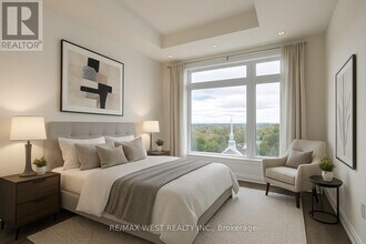 160-160 Canon Jackson Dr in Toronto, ON - Building Photo - Building Photo