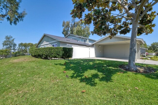 property at 1809 Stonebrook Ln