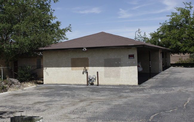 15671 Sueno Ln in Victorville, CA - Building Photo - Building Photo