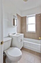 10201 S St Lawrence Ave 601-05 E 102nd Chicago, IL 60628 in Chicago, IL - Building Photo - Building Photo