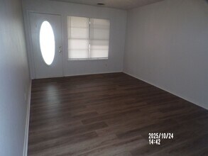 621 SE 38th St in Lawton, OK - Building Photo - Building Photo