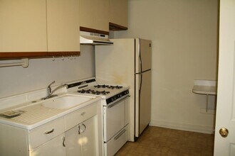 716 W Main St, Unit 3 in Trappe, PA - Building Photo - Building Photo