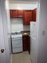 340 E 58th St, Unit 2B in New York, NY - Foto de edificio - Building Photo
