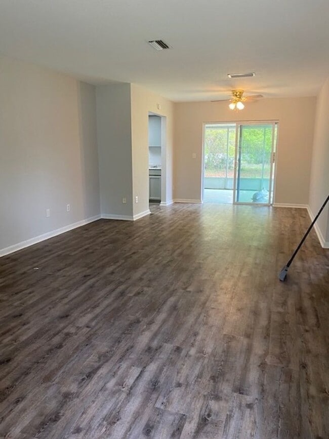 8402 SW 101st Place Rd in Ocala, FL - Building Photo - Building Photo