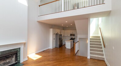 2639 N Wayne Ave in Chicago, IL - Building Photo - Building Photo