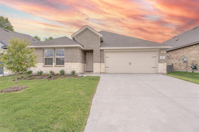 property at 647 Carters Grv Dr