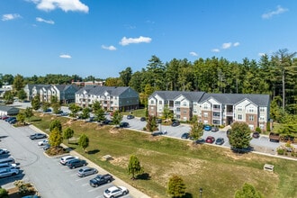 Seasons at Cane Creek in Fletcher, NC - Building Photo - Building Photo