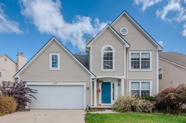 3244 Dunwoodie Rd