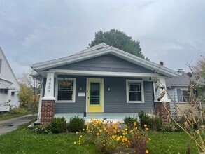 4409 S Wayne Ave in Fort Wayne, IN - Building Photo - Building Photo