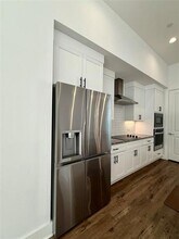 13325 Bee St in Farmers Branch, TX - Building Photo - Building Photo