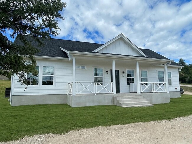 property at 500 Harmon Hills Cove