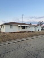 318 Durant St in Oglesby, IL - Building Photo
