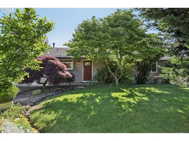 property at 374 NE 34th Pl