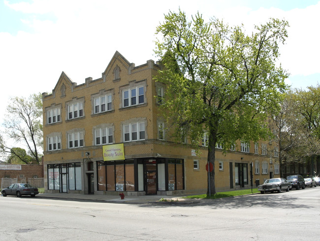 723 W 111th St in Chicago, IL - Foto de edificio - Building Photo