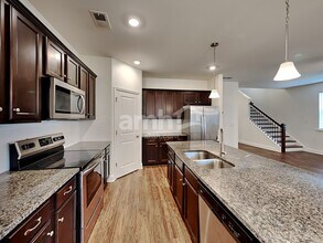 413 Levon Ct in Loganville, GA - Building Photo - Building Photo