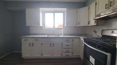 6108 Durham Ave, Unit 2 in North Bergen, NJ - Building Photo - Building Photo