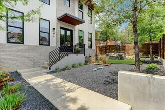 1410 Woodlawn Blvd in Austin, TX - Building Photo - Building Photo