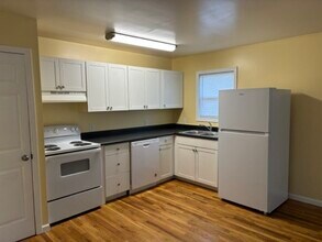 10 Townview Dr in Asheville, NC - Building Photo - Building Photo