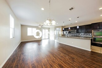 7237 W Wood St in Phoenix, AZ - Building Photo - Building Photo