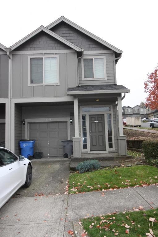 property at 13009 NE 25th St