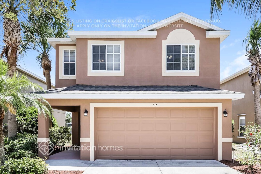 316 Beacon Harbour Loop in Bradenton, FL - Building Photo