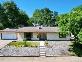 1200 Hawthorne Ave in Redding, CA - Building Photo