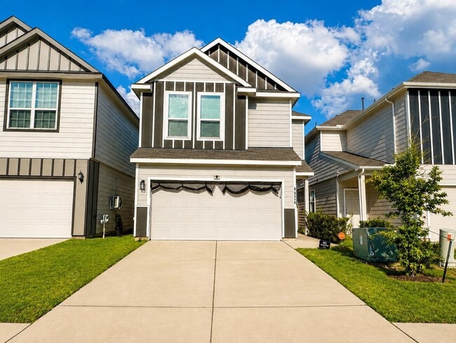 3910 Deledda Dr