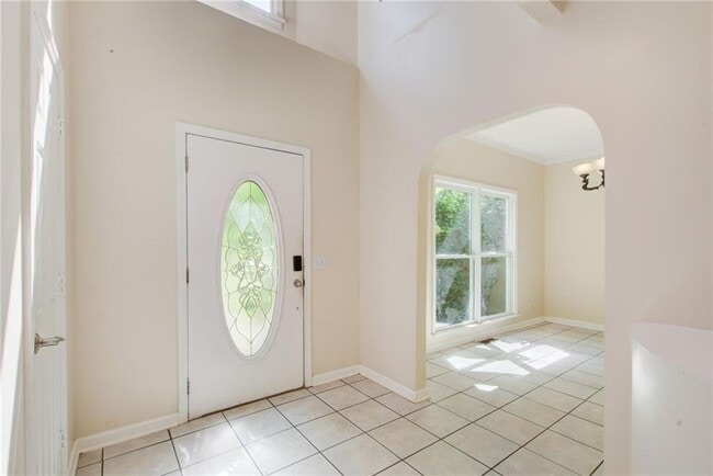 2462 Empire Forest Dr in Tucker, GA - Building Photo - Building Photo