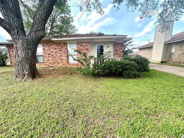 2303 Lido Ln