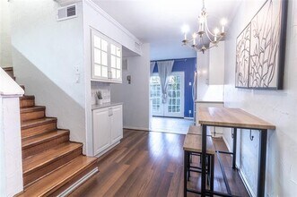 3500 Routh St in Dallas, TX - Building Photo - Building Photo