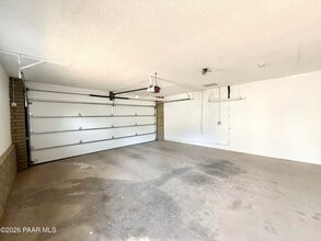 8411 E Sommer Dr in Prescott Valley, AZ - Building Photo - Building Photo