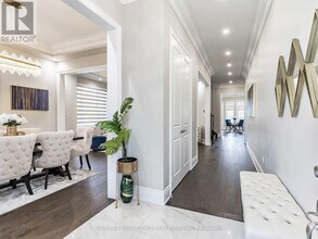 4051 Eternity Way in Oakville, ON - Building Photo - Building Photo