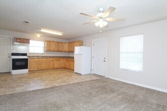 2517 N 7th Ave in Pensacola, FL - Building Photo - Building Photo