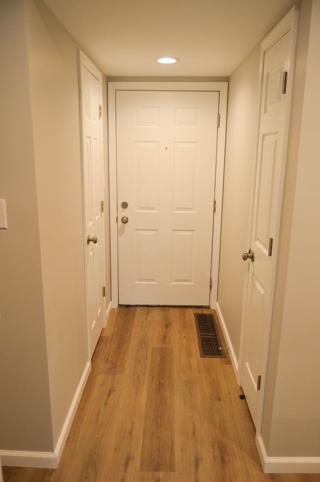 2464 S Burberry Ln in Bloomington, IN - Building Photo - Building Photo