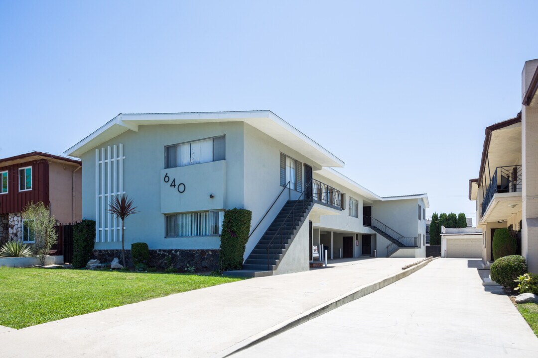 640 Hill St in Inglewood, CA - Building Photo