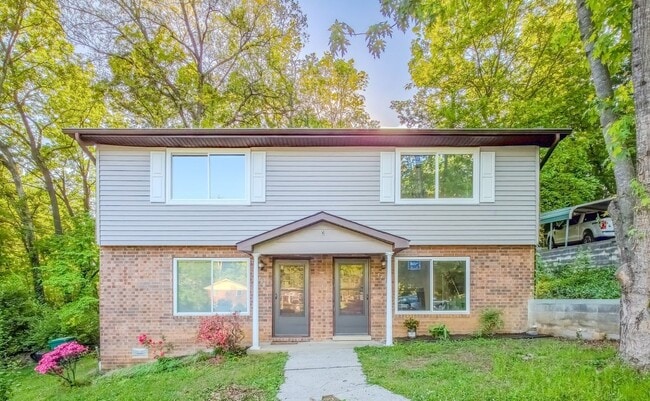 property at 5736 Woodleaf Dr