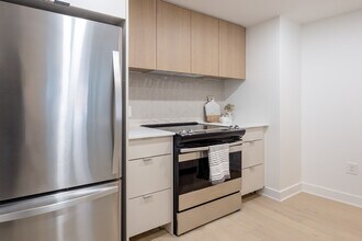 1200 Mackay in Montréal, QC - Building Photo - Interior Photo