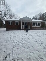 60 Norton Blvd in Caledon, ON - Building Photo