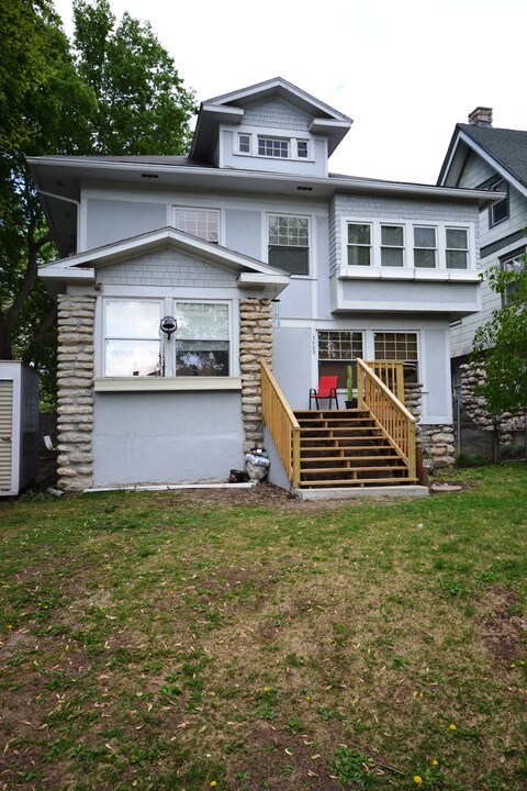 3409 Locust St in Kansas City, MO - Building Photo