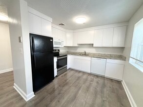 11 Langdon St in Everett, MA - Building Photo - Building Photo