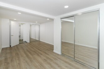 1610 N Hoover St in Los Angeles, CA - Building Photo - Building Photo