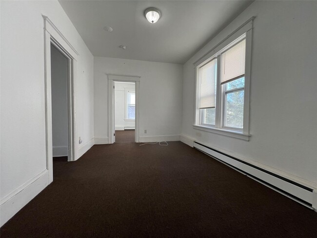 60 Carroll St in Poughkeepsie, NY - Building Photo - Building Photo