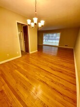1105 Sturdivant Dr in Cary, NC - Building Photo - Building Photo