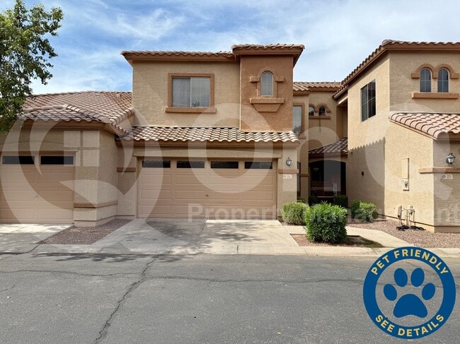 property at 2600 E Springfield Pl