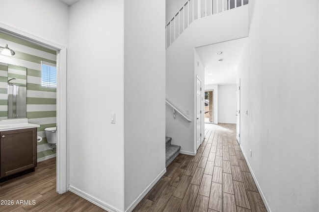 668 N Sparrow Ct in Gilbert, AZ - Building Photo - Building Photo