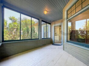 324 E 11th Ave in Spokane, WA - Building Photo - Building Photo