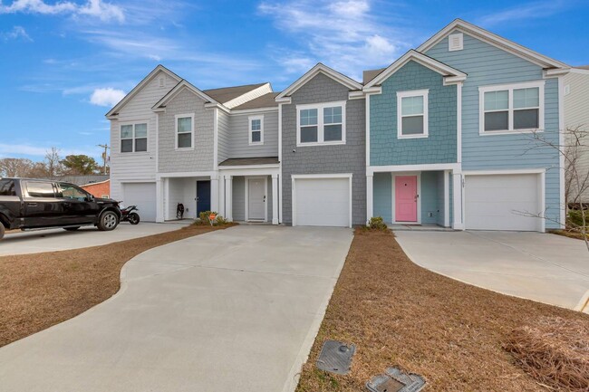 111 Orchid Bloom Cir