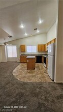 621 Majestic Sky Dr in North Las Vegas, NV - Building Photo - Building Photo