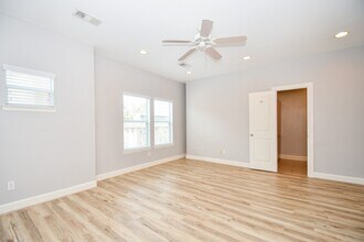 3507 Mosley Ct in Houston, TX - Foto de edificio - Building Photo