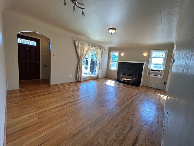 309 Mission St in Lodi, CA - Building Photo - Building Photo